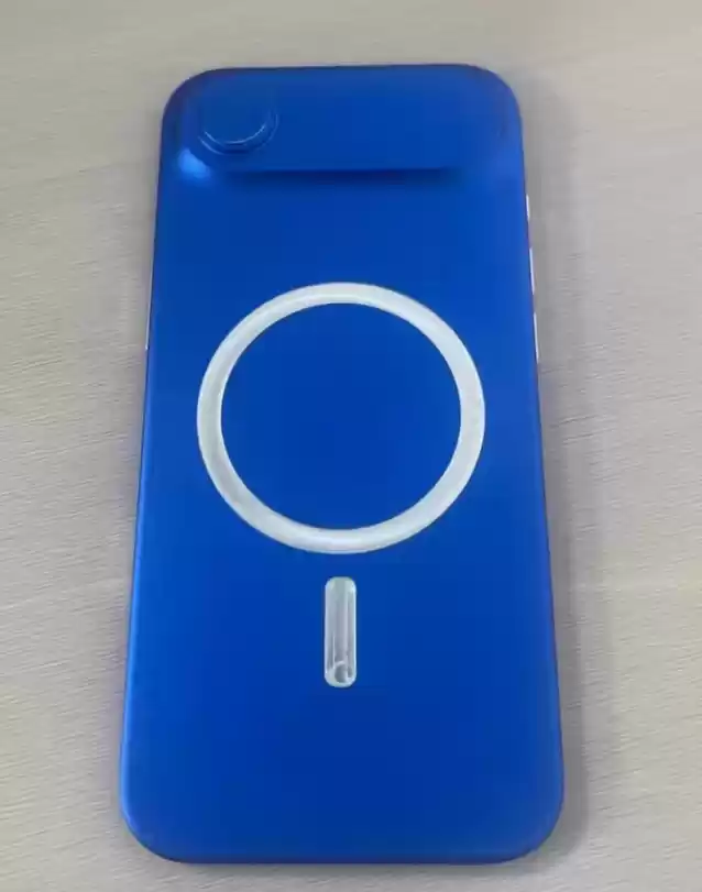 iPhone 17 Air厚度示意图