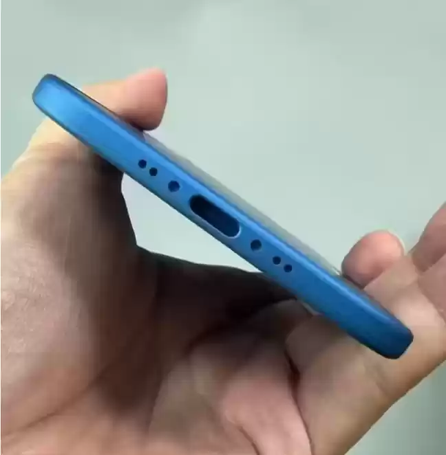 iPhone 17 Air与Pro厚度对比