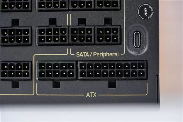 轻松驾驭RTX 5090!微星MEG Ai1600T PCIE5超神电源图赏