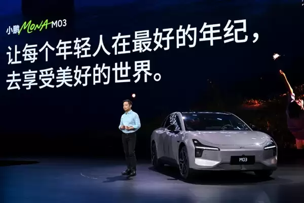 俩女生终于买车不用再挨冻 何小鹏:科技平权如此美好