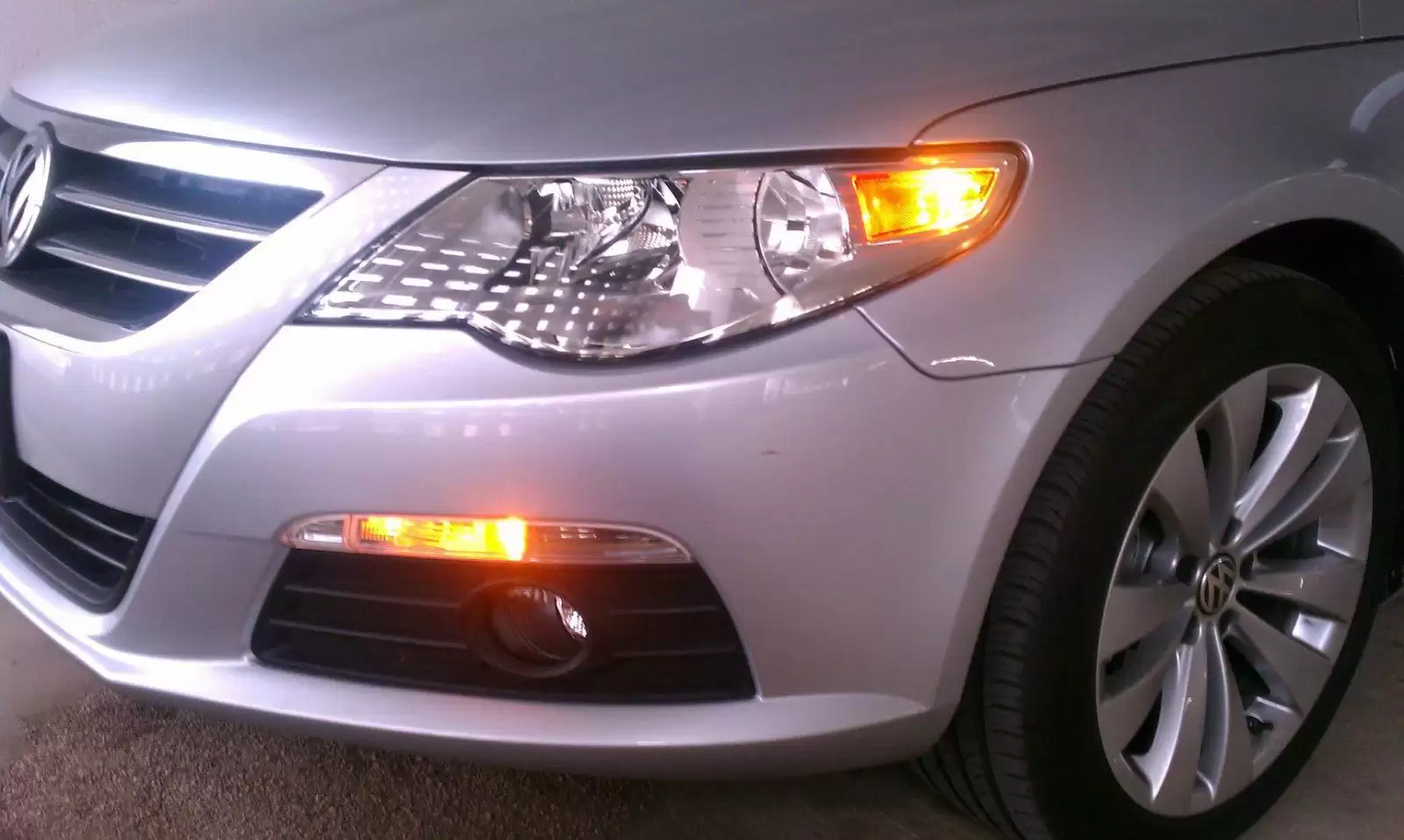 因前停车灯过亮,特斯拉在美 OTA 召回 63619 辆 Cybertruck 汽车