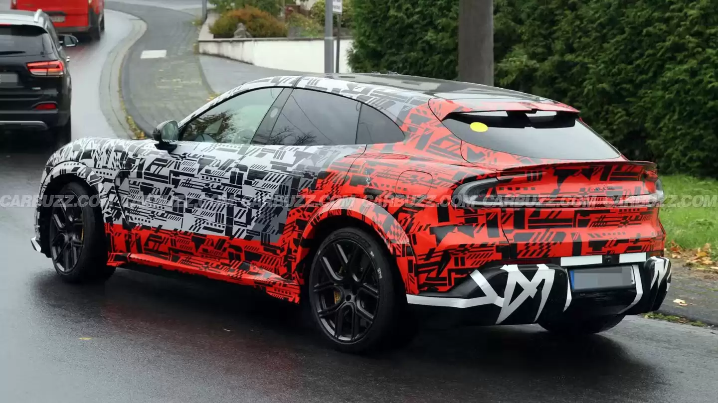 小米 YU7 GT 征战纽北:“SUV 猛兽”再曝,有望超 1500 马力成新一代“圈速收割机