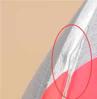 1699元阿迪跑鞋刚买即脱胶 要求退货反被嘲讽:等着钱过年吗!