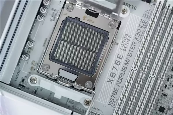 支持DDR5-9000！技嘉X870E AORUS X3D主板图赏