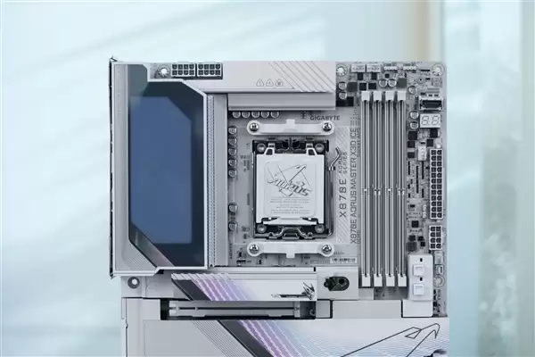 支持DDR5-9000！技嘉X870E AORUS X3D主板图赏