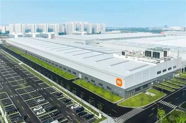 谁再说我是“组装厂”!今天小米集齐三大工厂:手机、汽车和家电全部自己生产