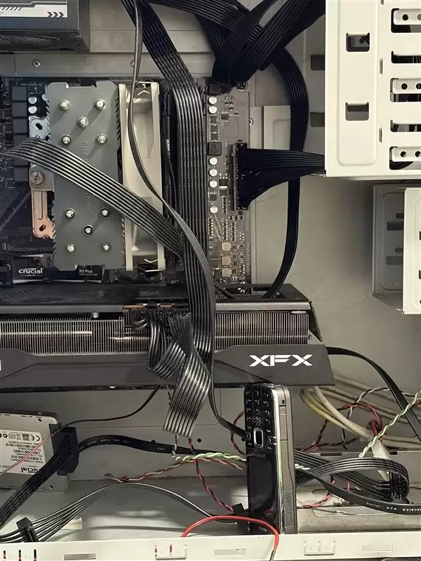 诺基亚手机撑显卡？玩家创意爆红网络