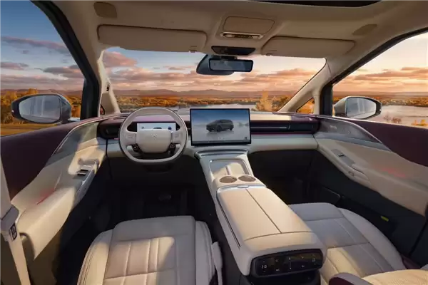 小鹏X9超级增程版电池公布：63.3度大电池+800V超充10分钟补能313km