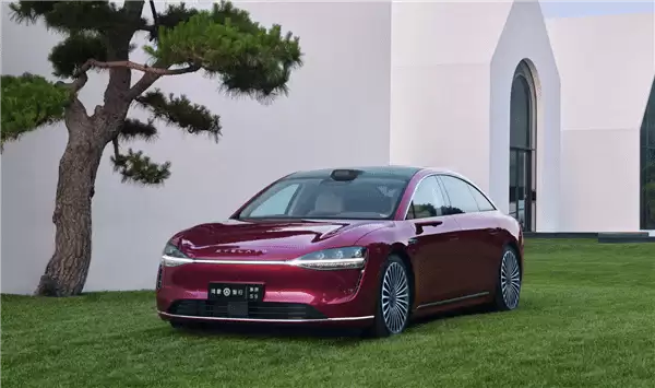 华为享界S9对标奔驰宝马,预售45-55万元