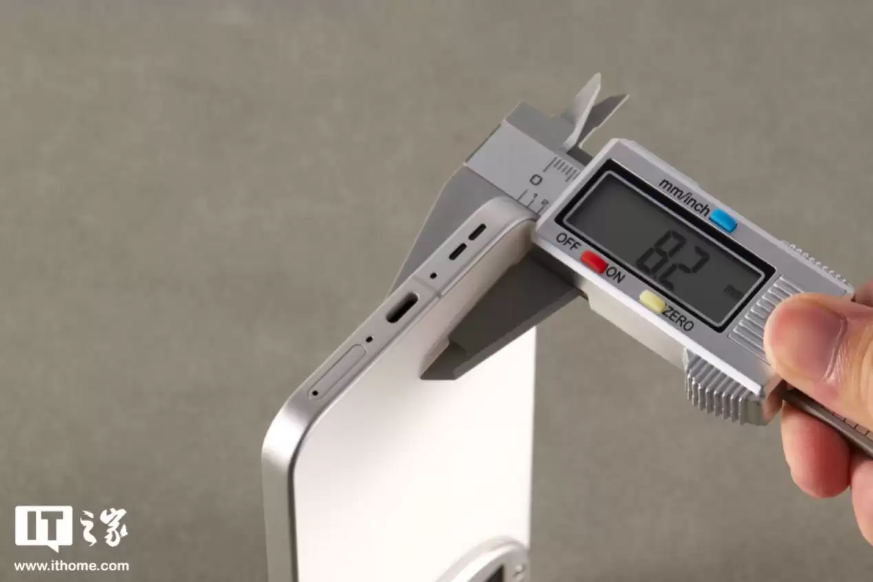 【IT之家评测室】理光 GR 影像 + 可换 Deco,真我 GT8 Pro 体验评测