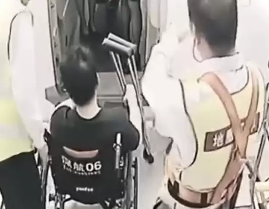 胡锡进谈“郑智化道歉”:名人需要谨慎使用自己的影响力