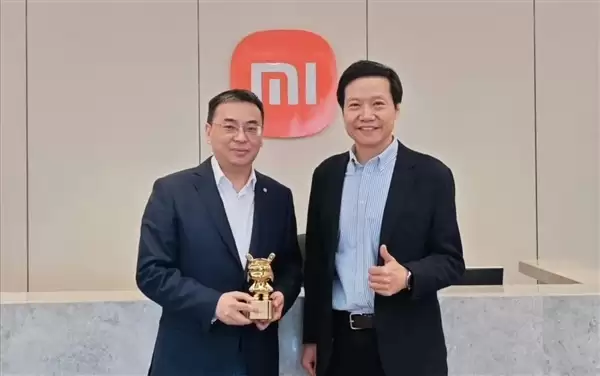 小米集团高层调整：中国区总裁王晓蔚不再兼任小米之家总经理 陈毅接任