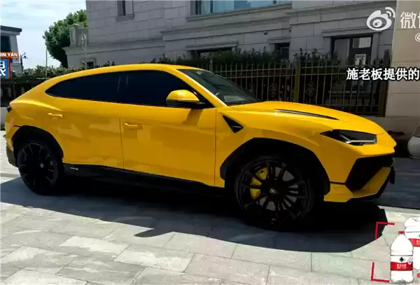 施先生向记者展示车辆检测结果