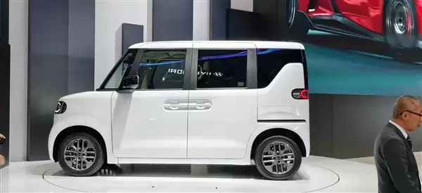 纯电K-Car领衔!比亚迪多款新车登陆日本:下午两点半重磅首发