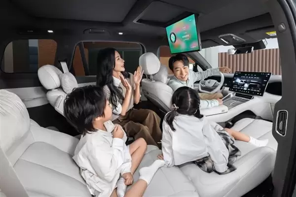 与宝马X7同级的豪华SUV起步价仅29.98万!腾势N8L产品亮点一图速览