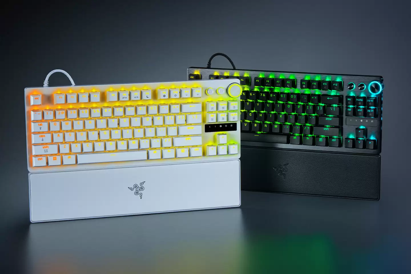 1999 元雷蛇猎魂光蛛 V3 专业版 8KHz 系列键盘发布：第二代 Razer 模拟光轴，人造皮革腕托 + 双色注塑 PBT 键帽