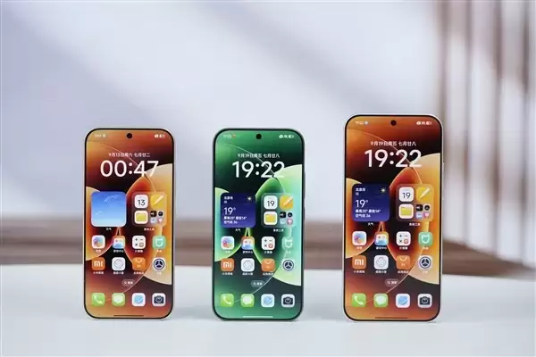 多尺寸并行:用户手机屏幕偏好趋向多元平衡