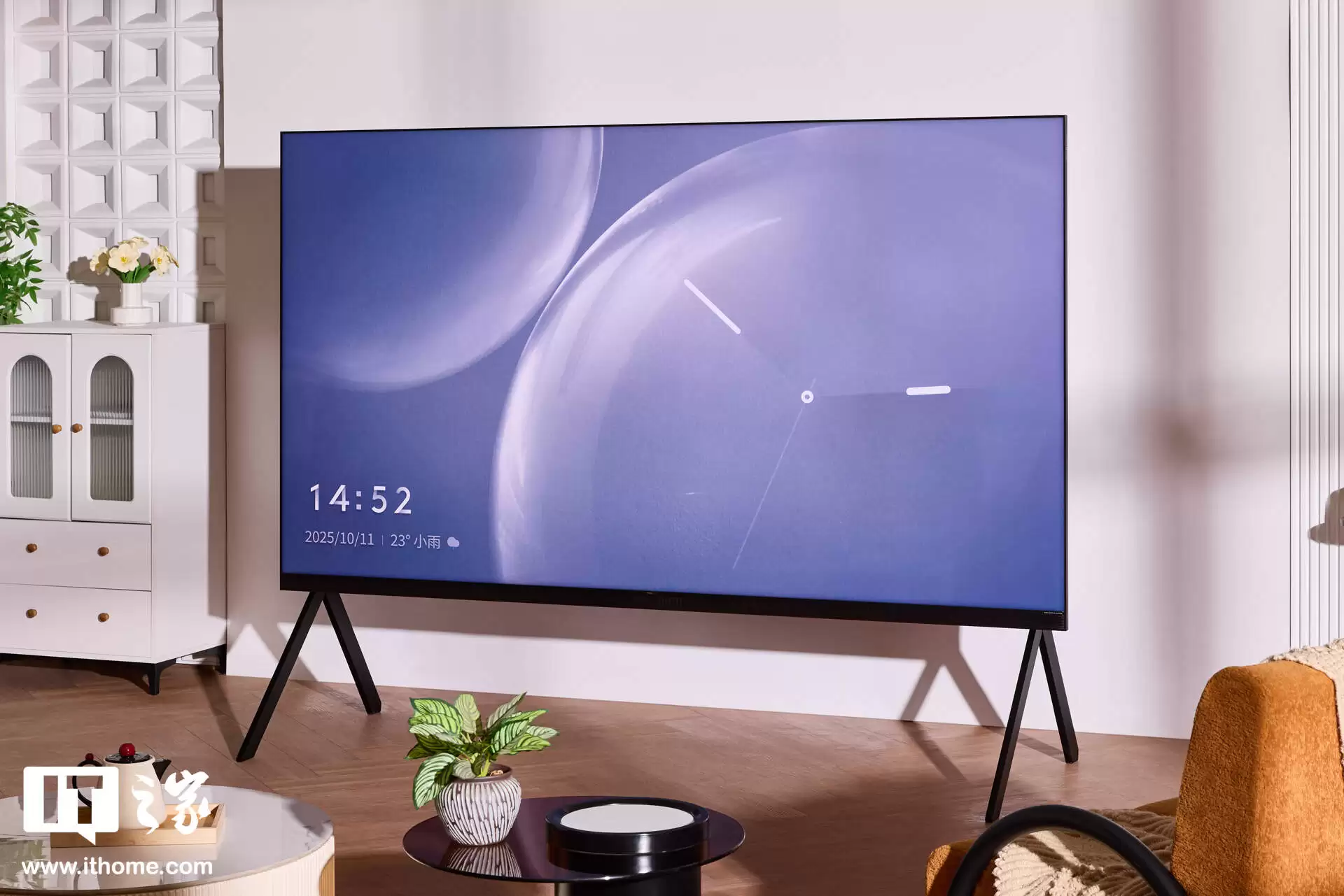 【IT之家图赏】TCL X11L 98 吋 SQD-Mini LED 电视图赏:顶配机皇,100% BT2020 色域、上万尼特亮度