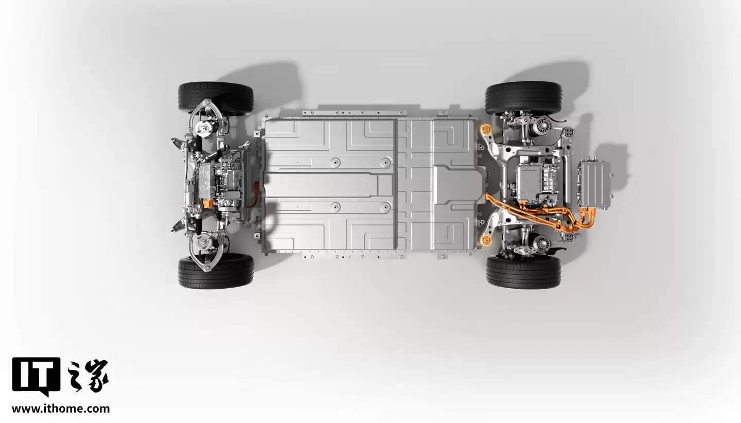 阿维塔12四激光版车型上市:搭载华为乾崑智驾ADS 4 + 鸿蒙座舱,现金权益价25.99万元起