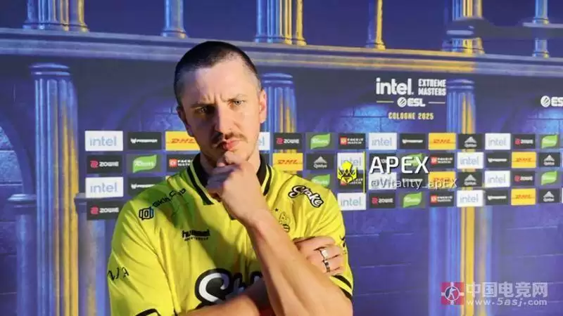 Vitality队长专访:从23连胜到惨败,apEX揭秘小蜜蜂科隆崩盘真相 Vitality队长专访:从23连胜到惨败,apEX揭秘小蜜蜂科隆崩盘真相