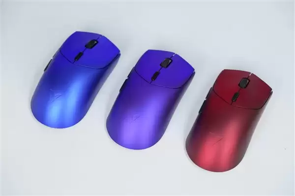 质感金属漆涂装!雷柏VT7二代系列鼠标图赏