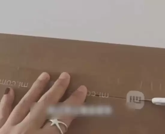 未购车竟收限量赠品 小米暖心举动获赞