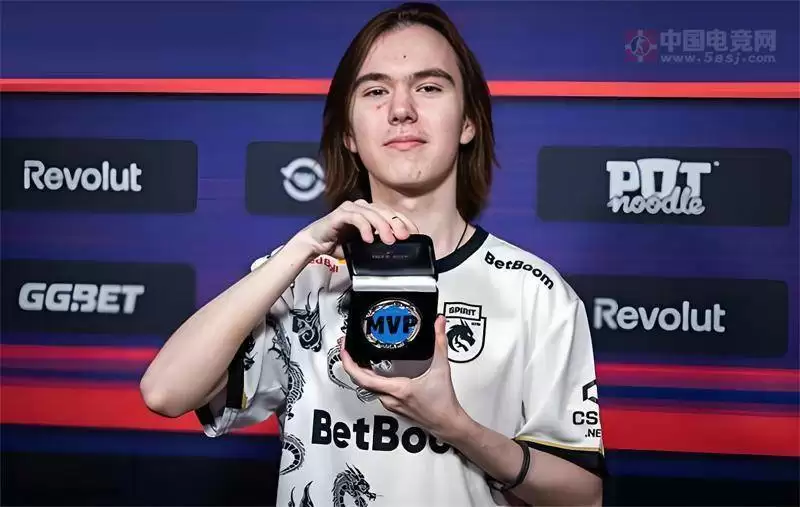 IEM科隆2025 MVP奖牌惊艳亮相！donk以1.52 rating领跑TOP1榜单！