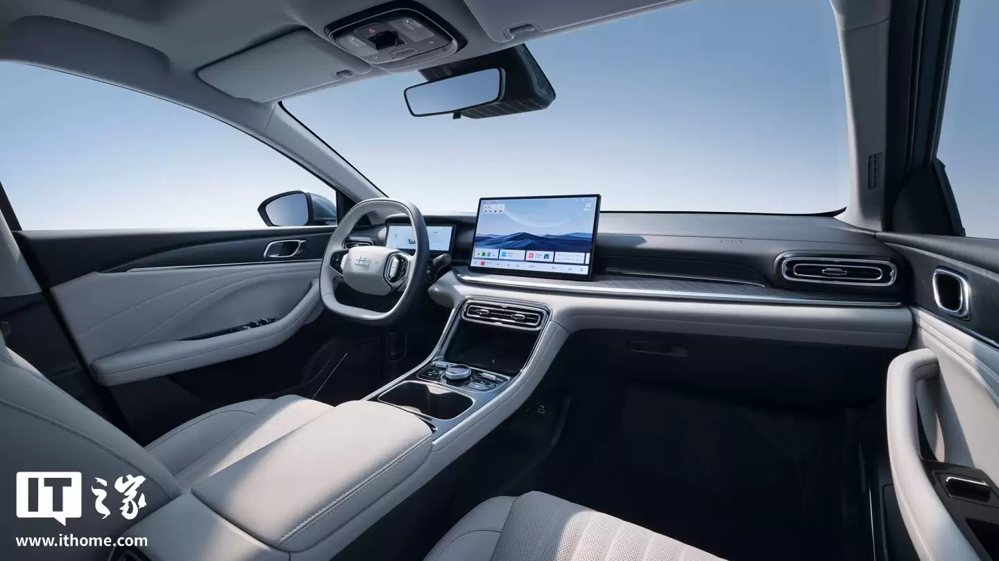 吉利银河星耀6“国民家轿”上市：全新雷神AI电混2.0技术、千里皓瀚H3辅助驾驶，限时6.88万元起