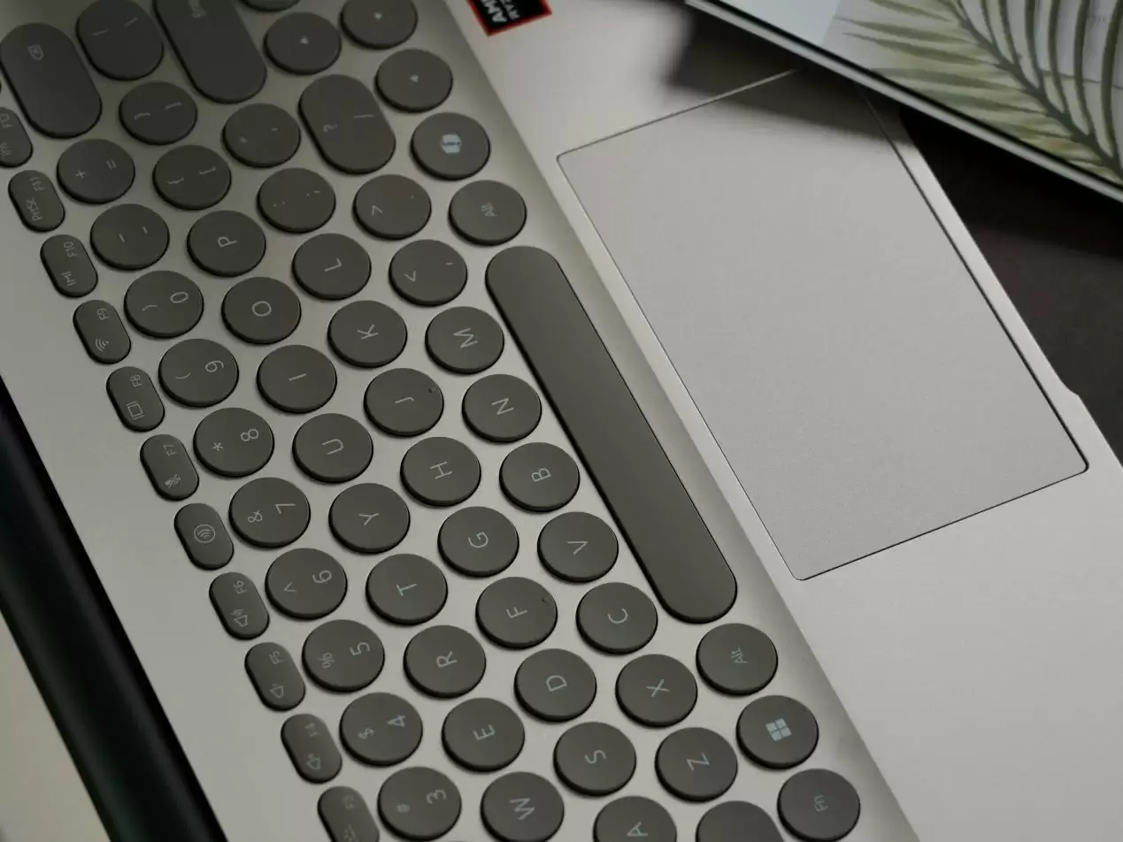 告别隐形加班！WIKO Hi MateBook 14 锐龙版开售，你的职场提效神器