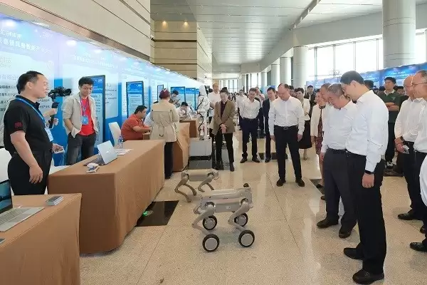 第二届具身智能盛会在珠海香洲举办