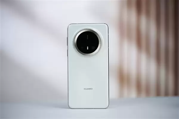 下月发布 共四款!华为年度旗舰Mate 80全系配色、存储规格揭晓