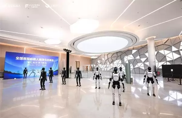 智元机器人携手沪杭企业共启机器人租赁生态新篇章