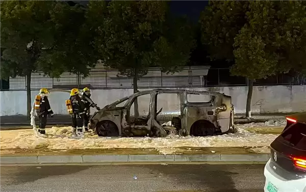原因公布!理想汽车官方回应上海MEGA起火事件