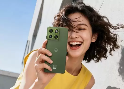 联想moto X70 Air发布:极致轻薄5.99mm,售价2599元起