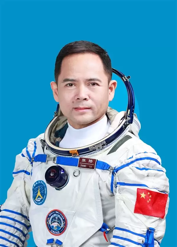 年龄最小的中国航天员来了！神二十一乘组确定张陆、武飞、张洪章