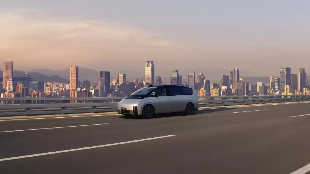 理想汽车就 MEGA 2024 款车辆起火事件发文致歉:尚未形成最终技术结论,但只要发现风险就应主动召回