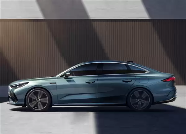 油耗2L级全球最低!吉利银河星舰6上市:限时6.88万起