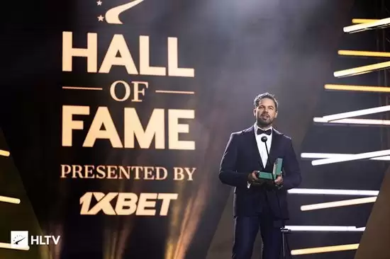 在2024年HLTV颁奖典礼上,Potti入选了CS名人堂