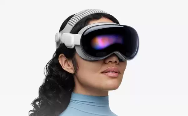 苹果今日上线四款新品  iPhone 16首当其冲跌至爱疯价创历史！