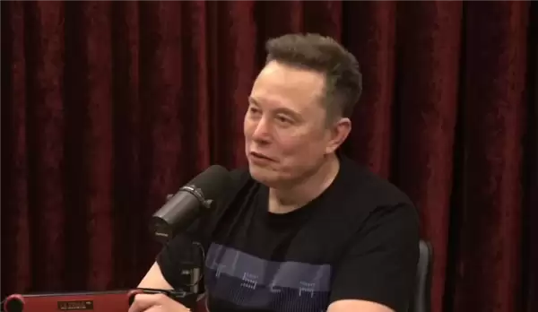 马斯克预测：六年内手机将变为AI驱动的智能终端