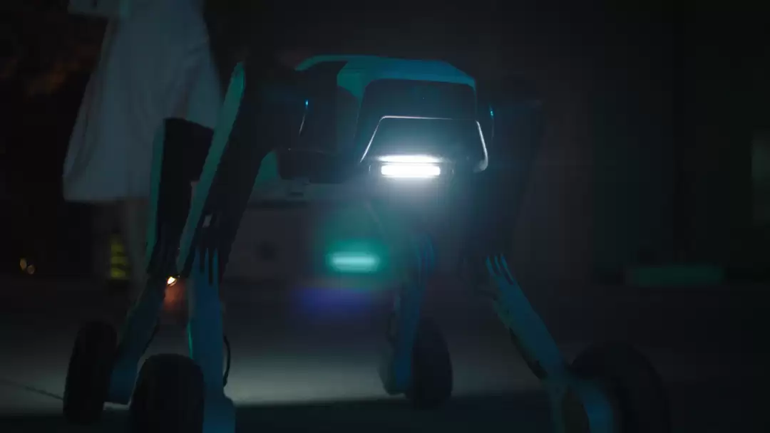 7499 元全球首款家庭智能机器人：越疆 Rover X1 机器狗发布，能搬东西能跟拍