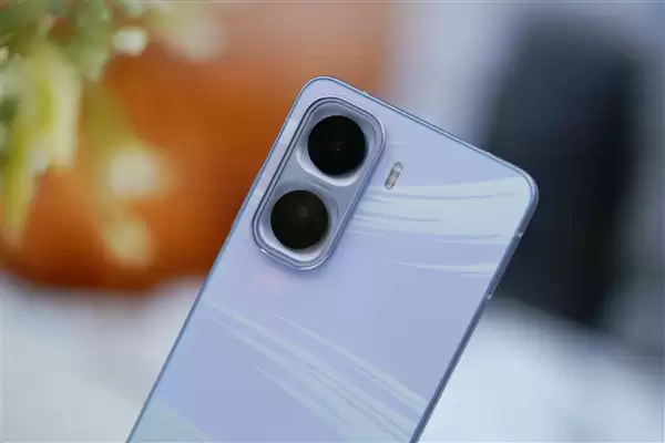 同档唯一2K LTPO屏！iQOO Neo11图赏