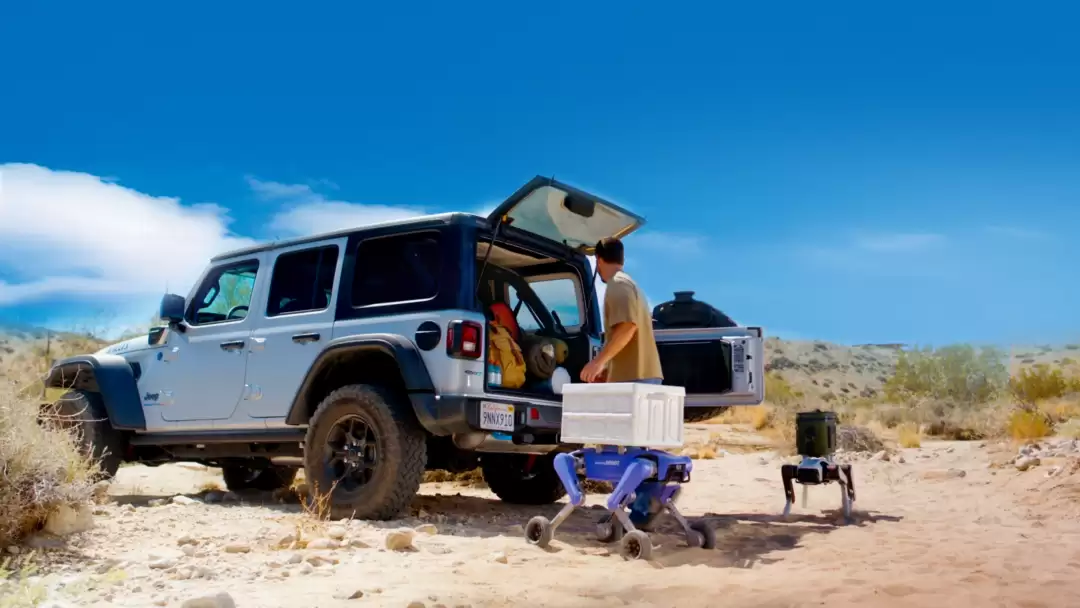 7499 元全球首款家庭智能机器人：越疆 Rover X1 机器狗发布，能搬东西能跟拍