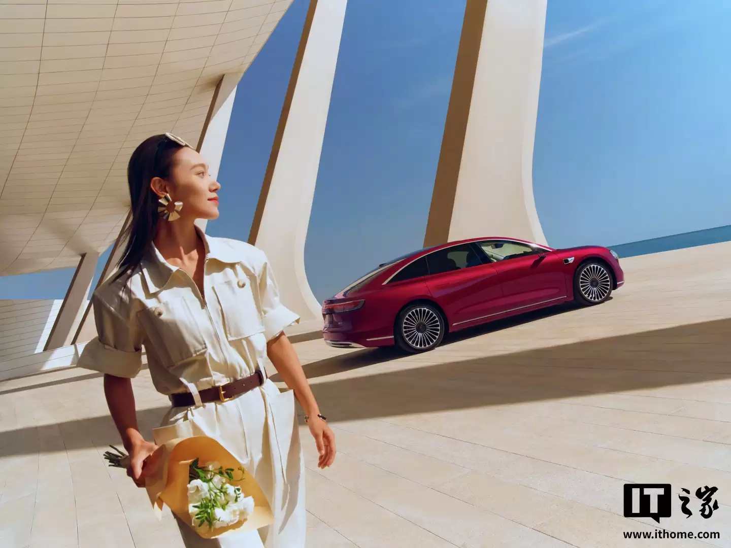 鸿蒙智行新款享界S9“全景智慧旗舰轿车”官宣即将开启预订,本月上市