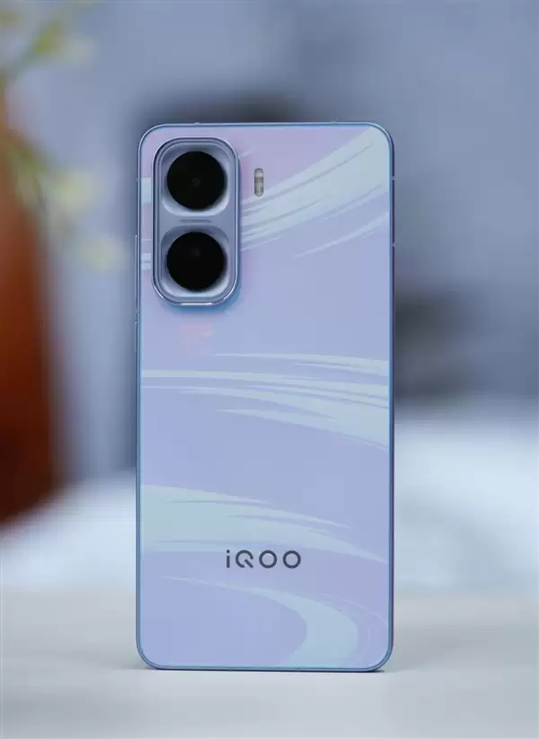 同档唯一2K LTPO屏！iQOO Neo11图赏