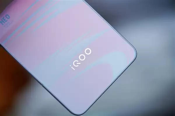 同档唯一2K LTPO屏！iQOO Neo11图赏