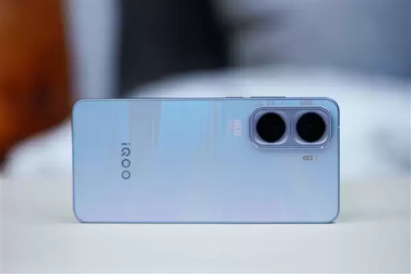 同档唯一2K LTPO屏！iQOO Neo11图赏