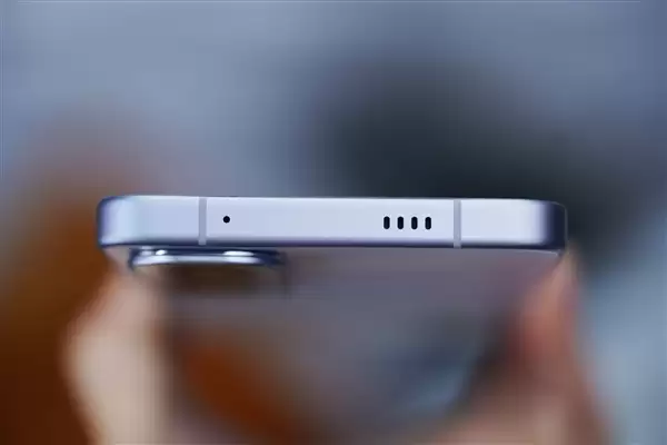 同档唯一2K LTPO屏！iQOO Neo11图赏