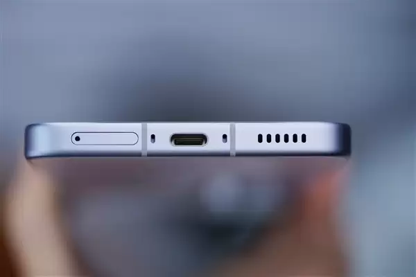 同档唯一2K LTPO屏！iQOO Neo11图赏