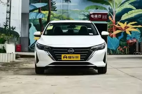 燃油车价格战白热化：豪车腰斩、家轿大降，消费者迎来购车良机